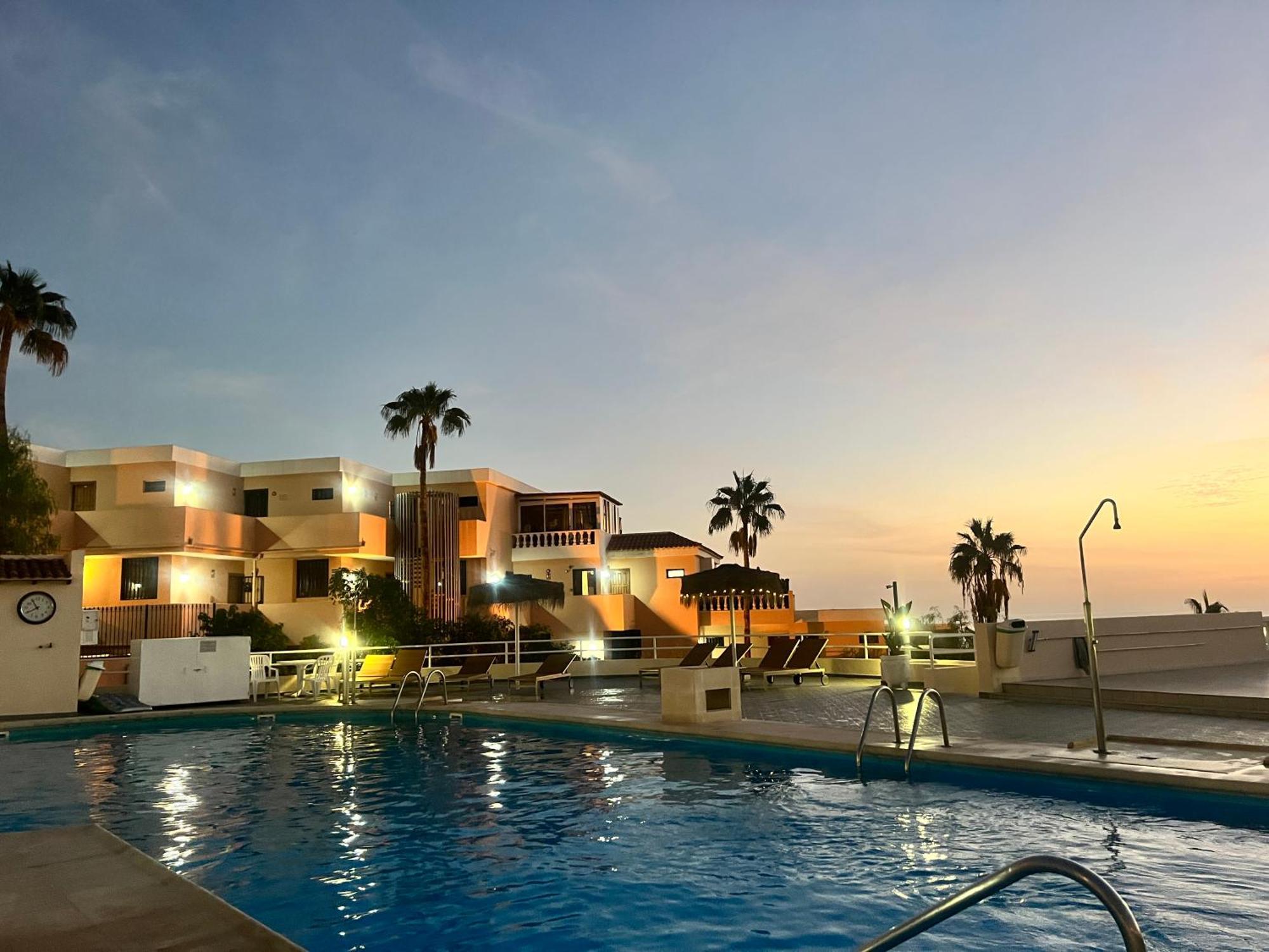Paulmarie Apartment Ocean View Costa Adeje  ภายนอก รูปภาพ